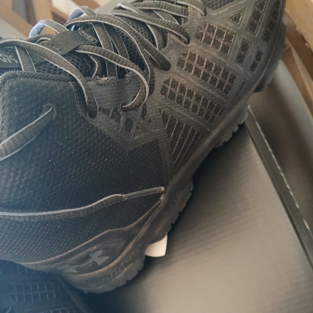 Under Armour Black Men's Athletic Shoes